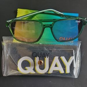 Quay - Stylish Green Sunglasses with Brown Lenses